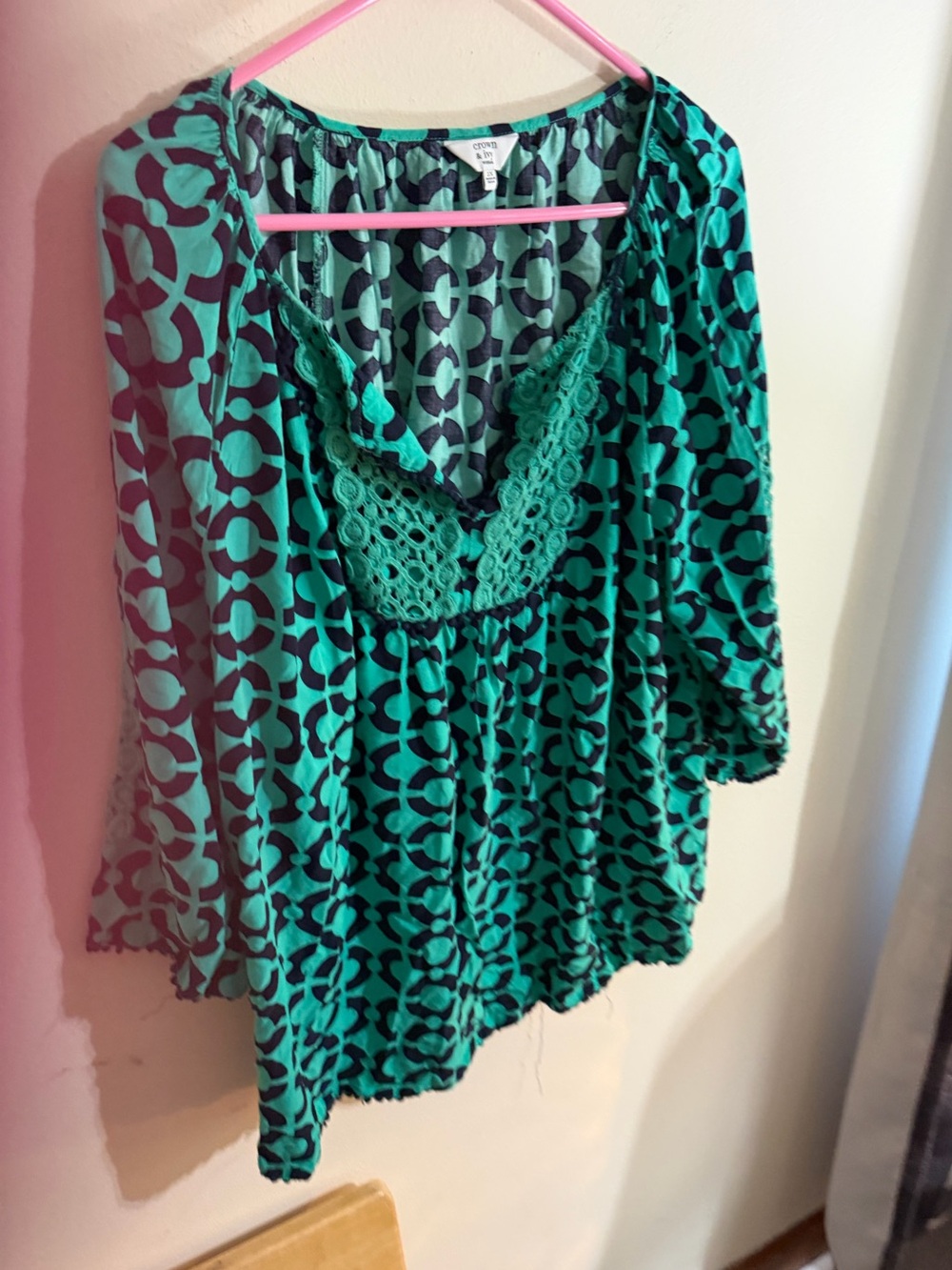 Crown & Ivy Size 2x Teal Geometric Crochet-Trim Peasant Tunic
